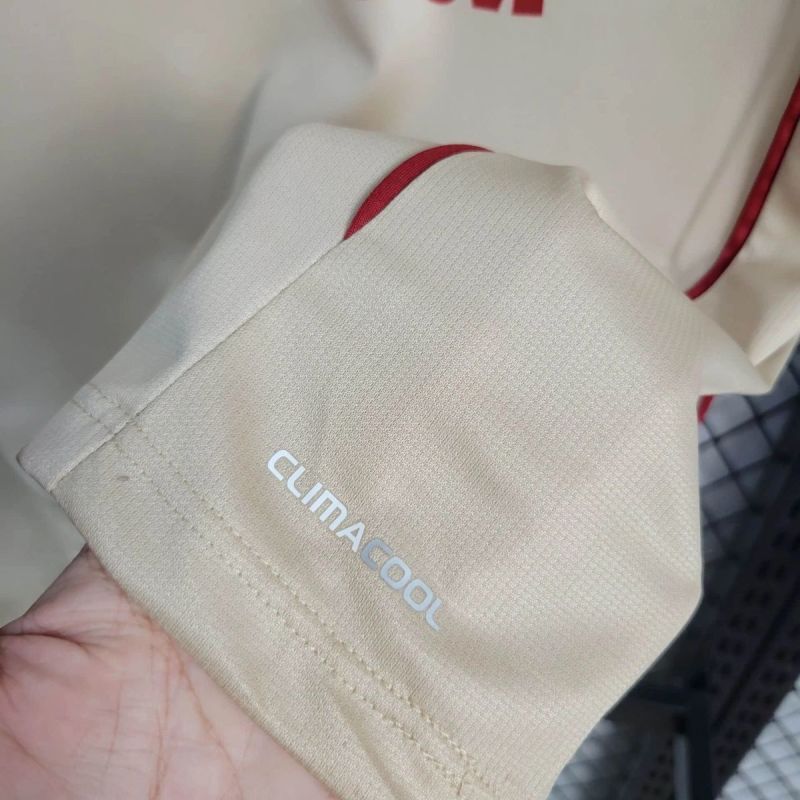 Retro 2010-11 Galatasaray