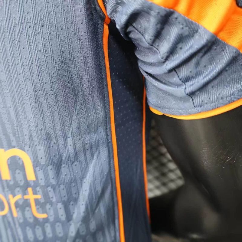 25-26 Jogador Inter Milan