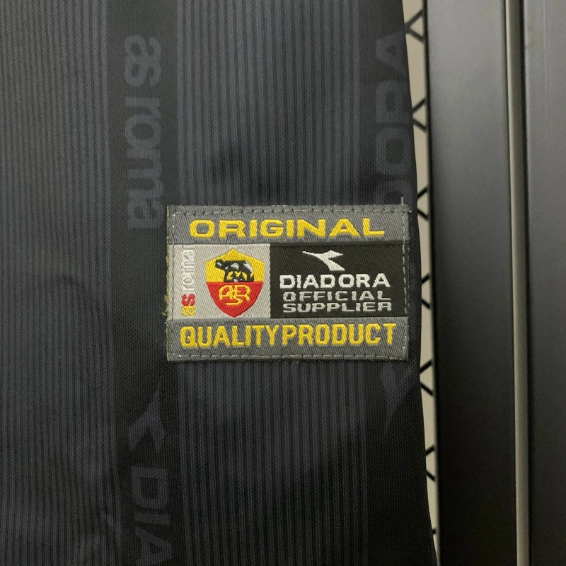 Retro Roma 99-00