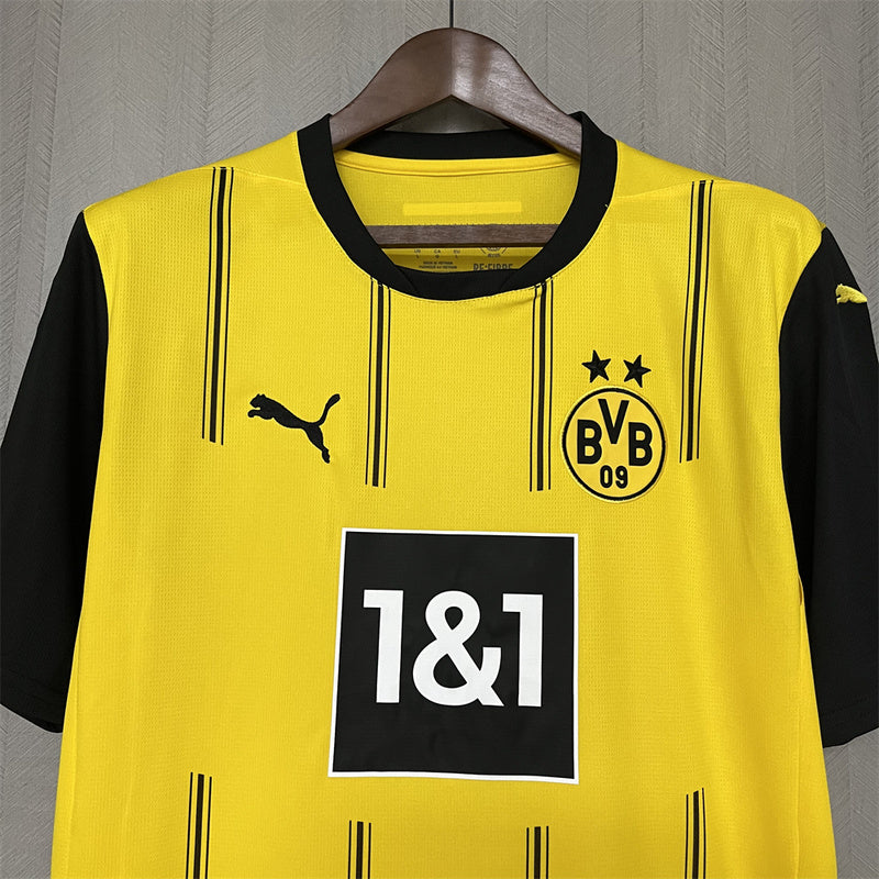 24-25 Dortmund torcedor mandante