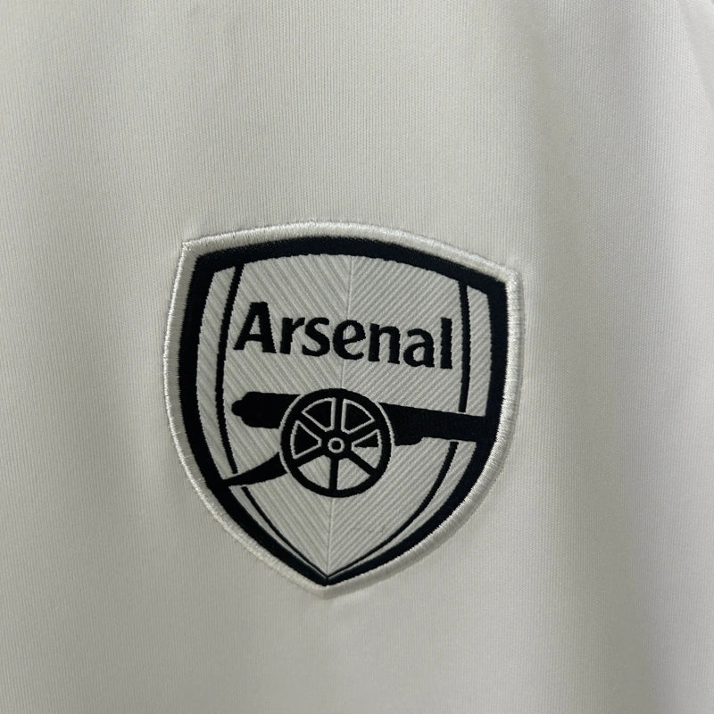25-26 Arsenal torcedor edição especial branca