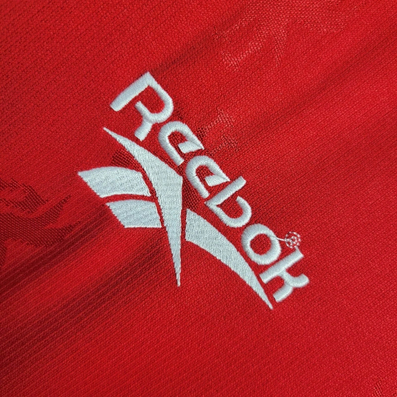 Retro 1996-96 Liverpool mandante